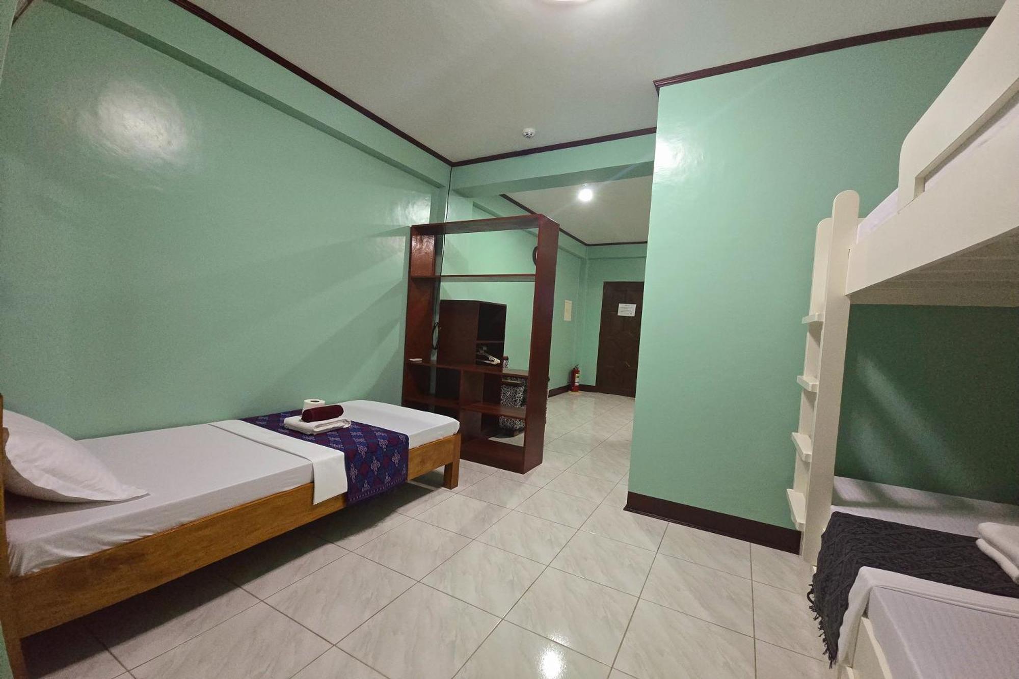 Nober Pension House City Center Puerto Princesa Extérieur photo