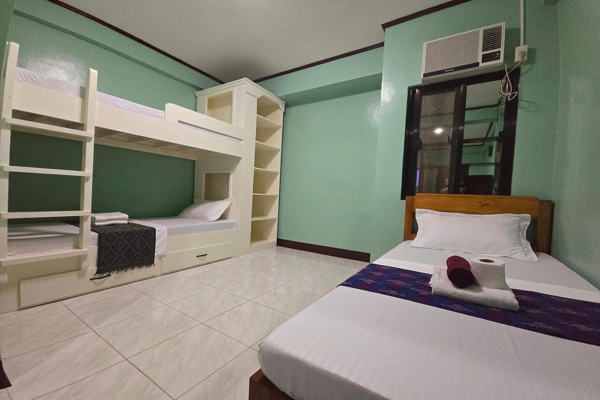 Nober Pension House City Center Puerto Princesa Extérieur photo