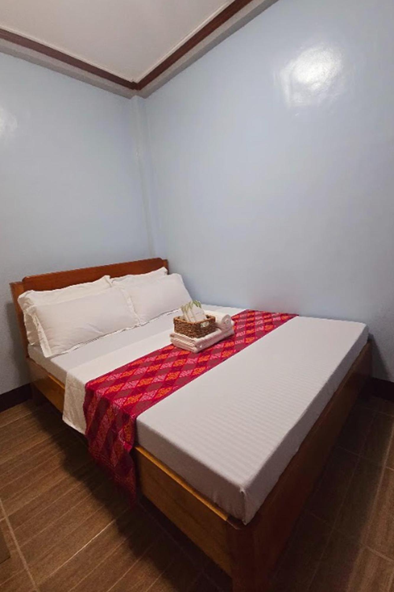 Nober Pension House City Center Puerto Princesa Extérieur photo