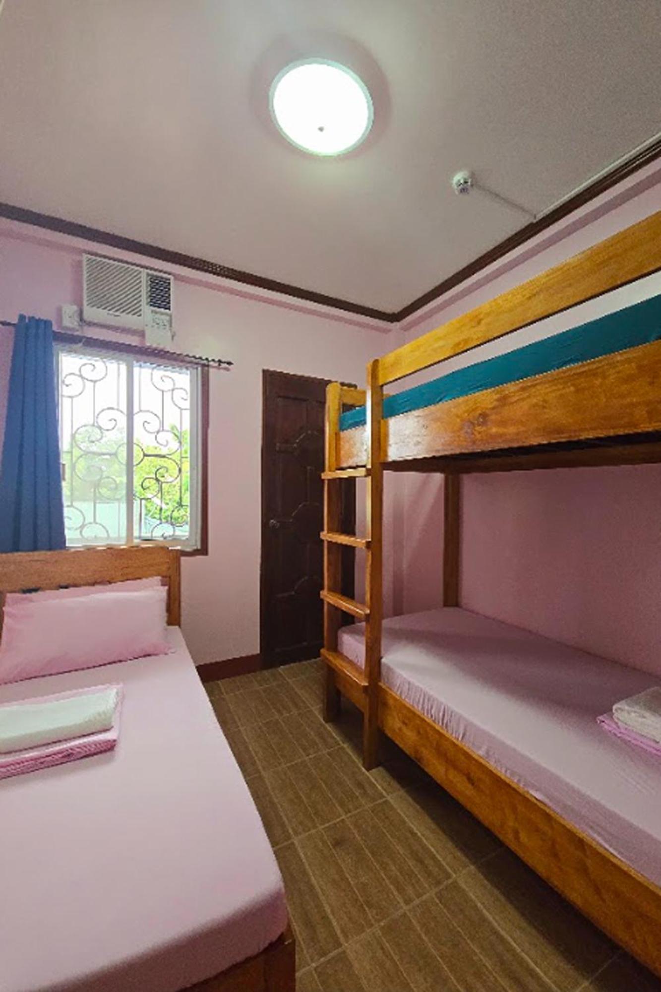 Nober Pension House City Center Puerto Princesa Extérieur photo